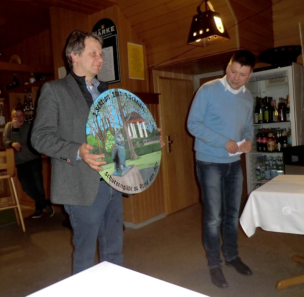 Siegerehrung mit den Schützenführern