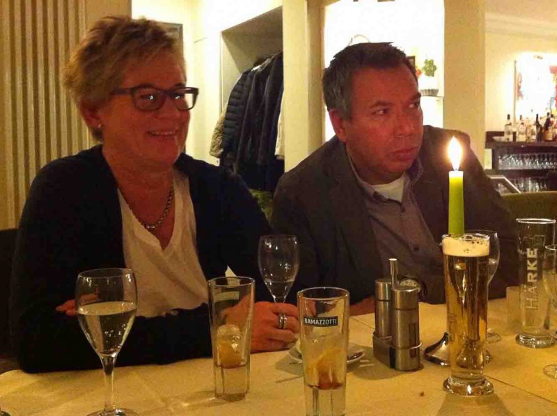 Schützenbruder Ginsburg und Partnerin (Gäste aus der 2. Sektion) Schützenbruder Ginsburg und Partnerin (Gäste aus der 2. Sektion)